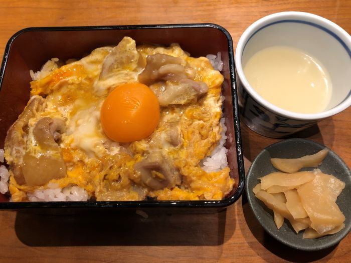 名古屋コーチンの親子重