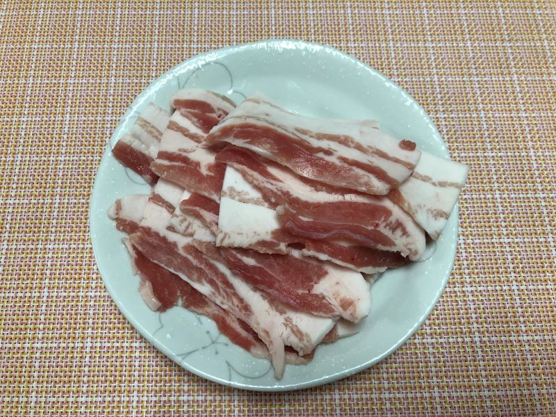 豚バラ薄切り肉