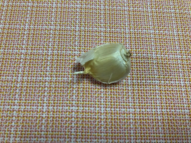 にんにく1かけ