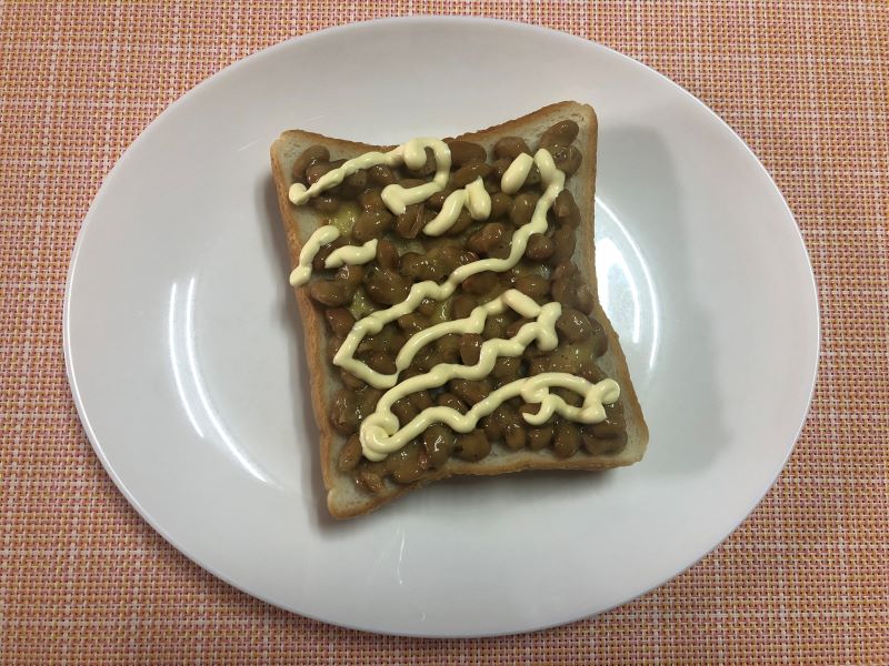 納豆食パンマヨネーズのレシピ