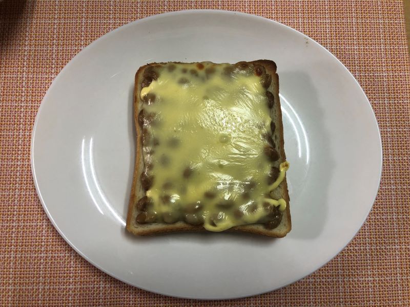 納豆食パンマヨネーズのレシピ
