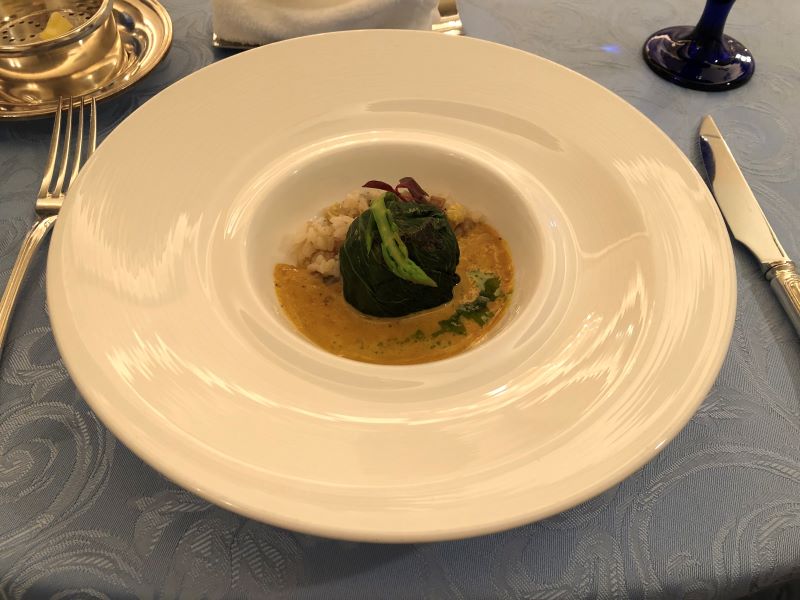 大宮クラウンレストランのランチコース「お肉料理」